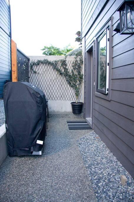 M&M'S Maple Bay Mountain Guesthouse - Licensed Duncan Luaran gambar
