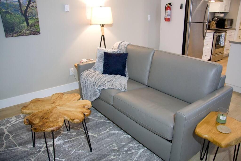 M&M'S Maple Bay Mountain Guesthouse - Licensed Duncan Luaran gambar