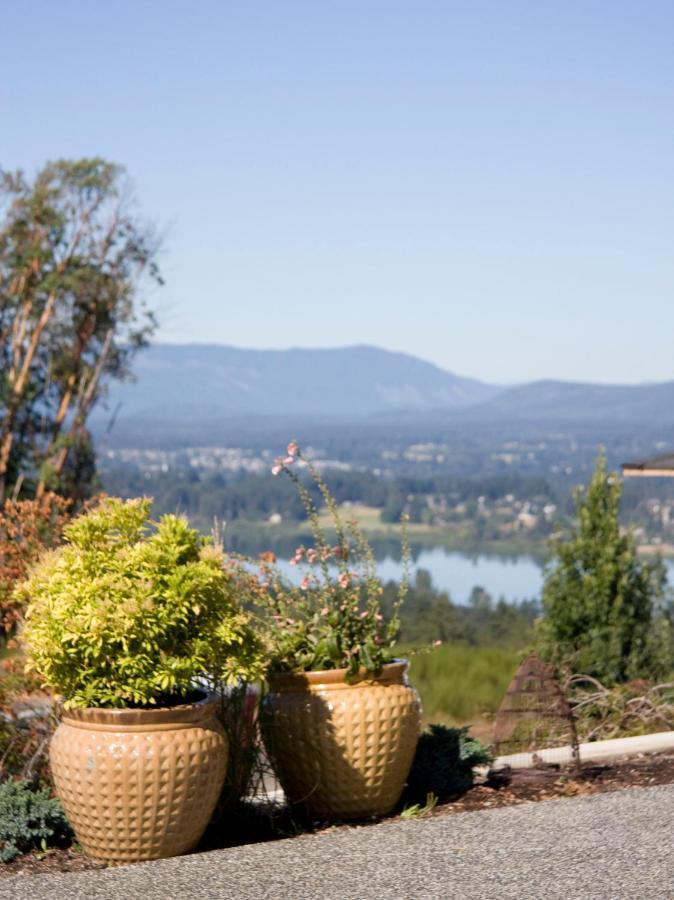 M&M'S Maple Bay Mountain Guesthouse - Licensed Duncan Luaran gambar