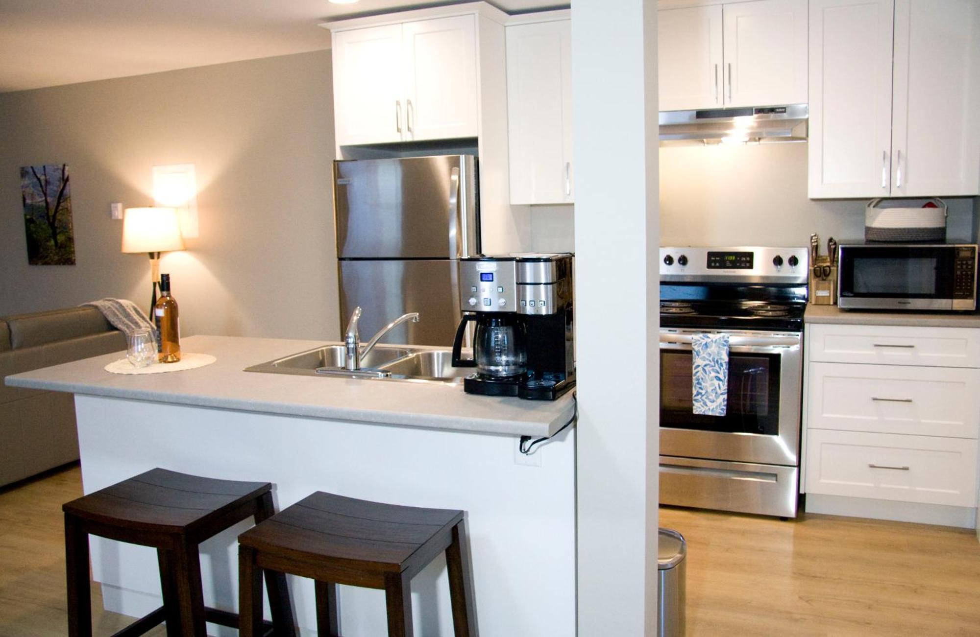 M&M'S Maple Bay Mountain Guesthouse - Licensed Duncan Luaran gambar